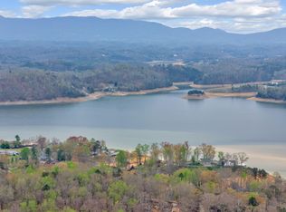 1643 Covington Rd, Dandridge, TN 37725