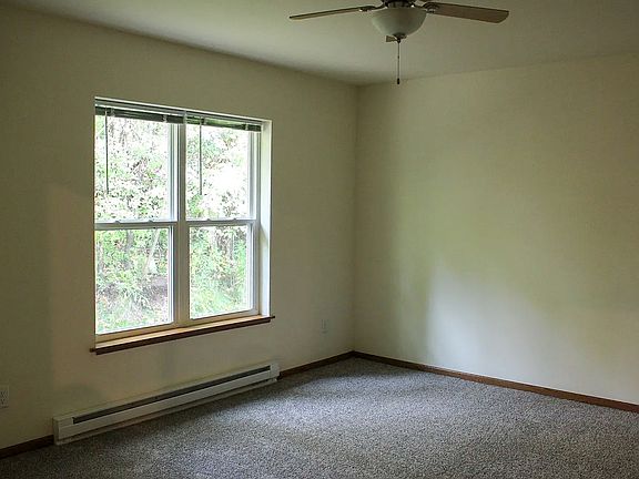5th image of 1238 Salem Dr