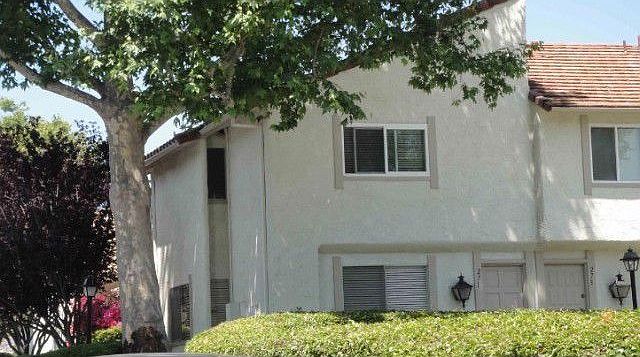 1st image of 271 Green Moor Pl
