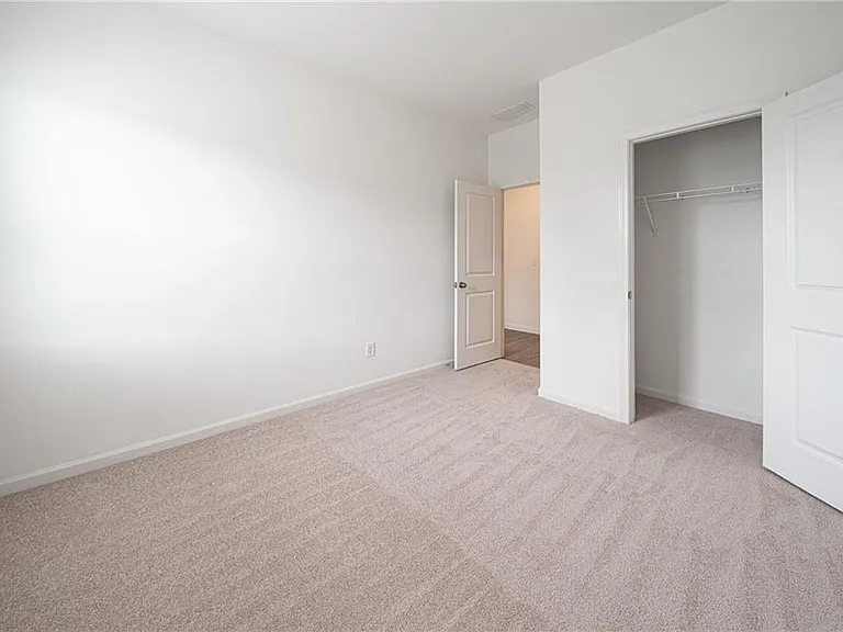 307 Danville Ave — Photo 37