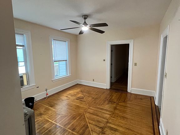 5th image of 43 Chandler Ave #1