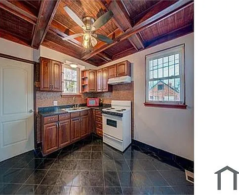 5813 Park Ln — Photo 4