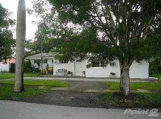 8860 SW 43rd Ter, Miami, FL 33165