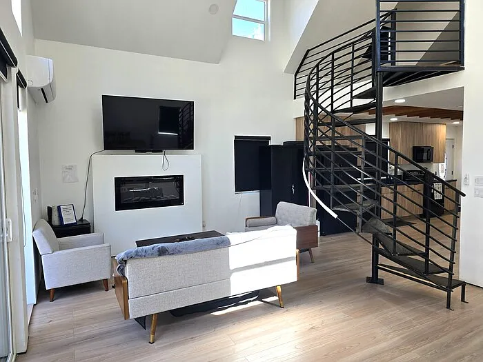 112 Greenspot Blvd — Photo 5