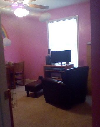 5th image of 143 Adams St