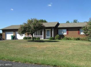 31 Emerald Dr, Chambersburg, PA 17202