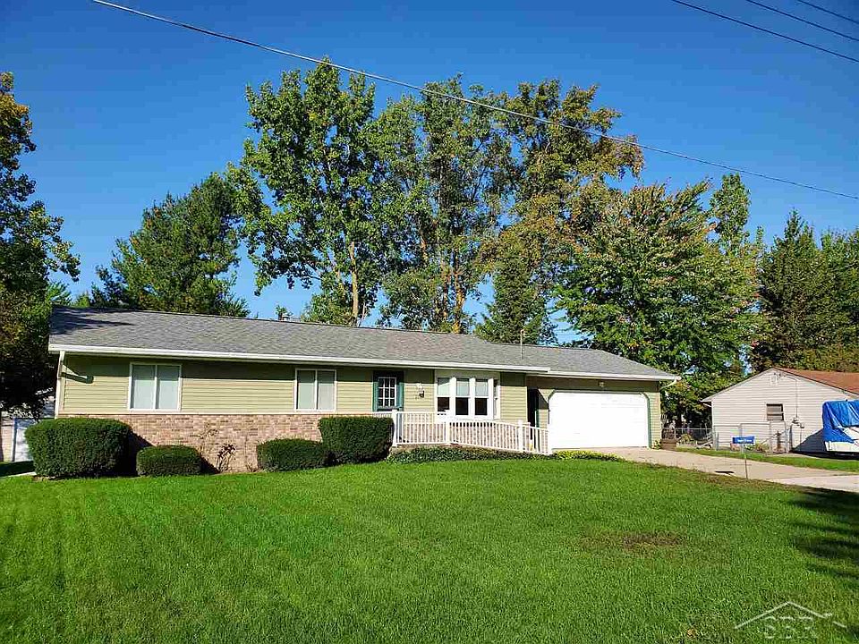 1st image of 214 W Harcourt Dr