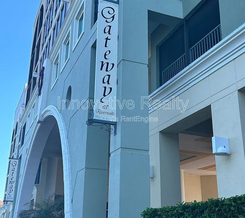225 Seminole Blvd #212