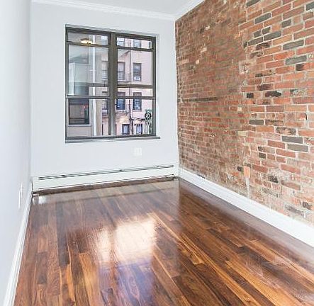 4th image of 120 Mulberry St APT 3