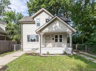 21051 Woodside Ave, Ferndale, MI