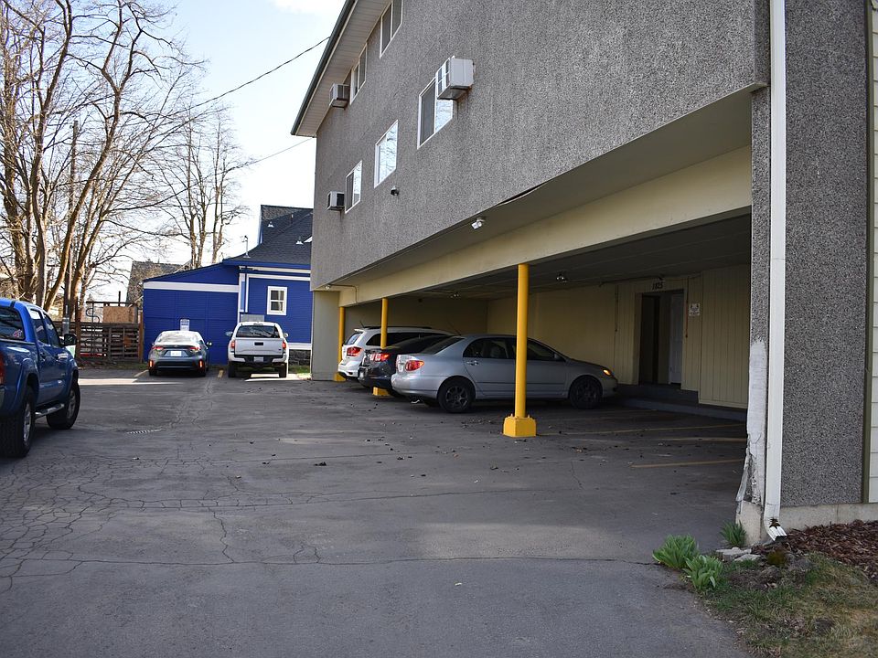 1st image of 1825 W Pacific Ave #4