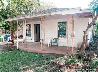 182 Beethoven St, San Antonio, TX 78210