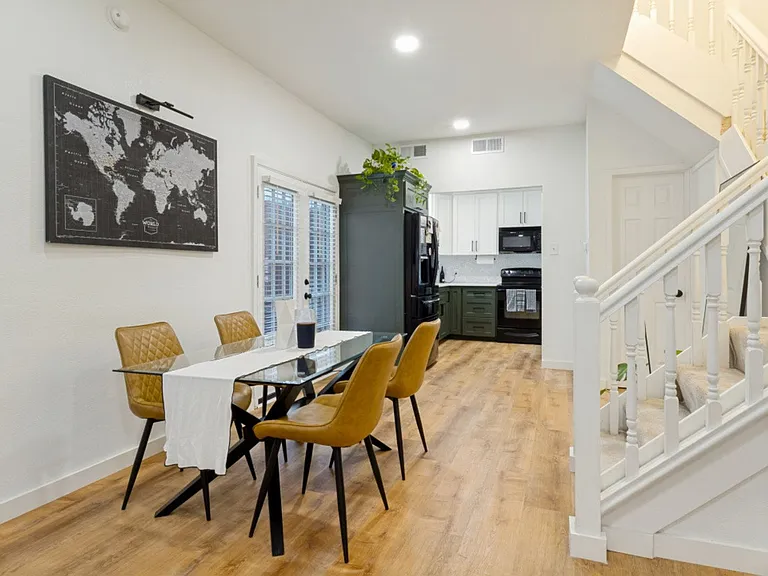 3904 Rawlins St #112 — Photo 3
