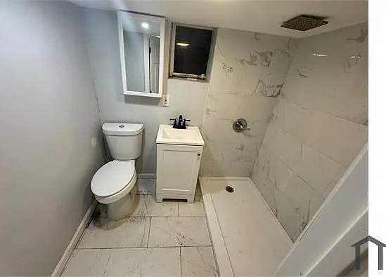 46 Hawkins St #B — Photo 3