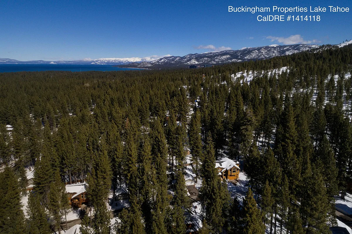 Photo 2 of 21 - 3491 April Dr - South Lake Tahoe, CA Building Photo - 3491 April Dr