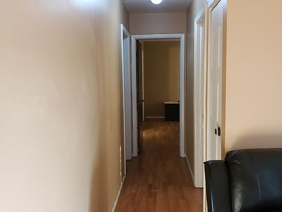 3rd image of 714 Tullamore Ct APT 2B