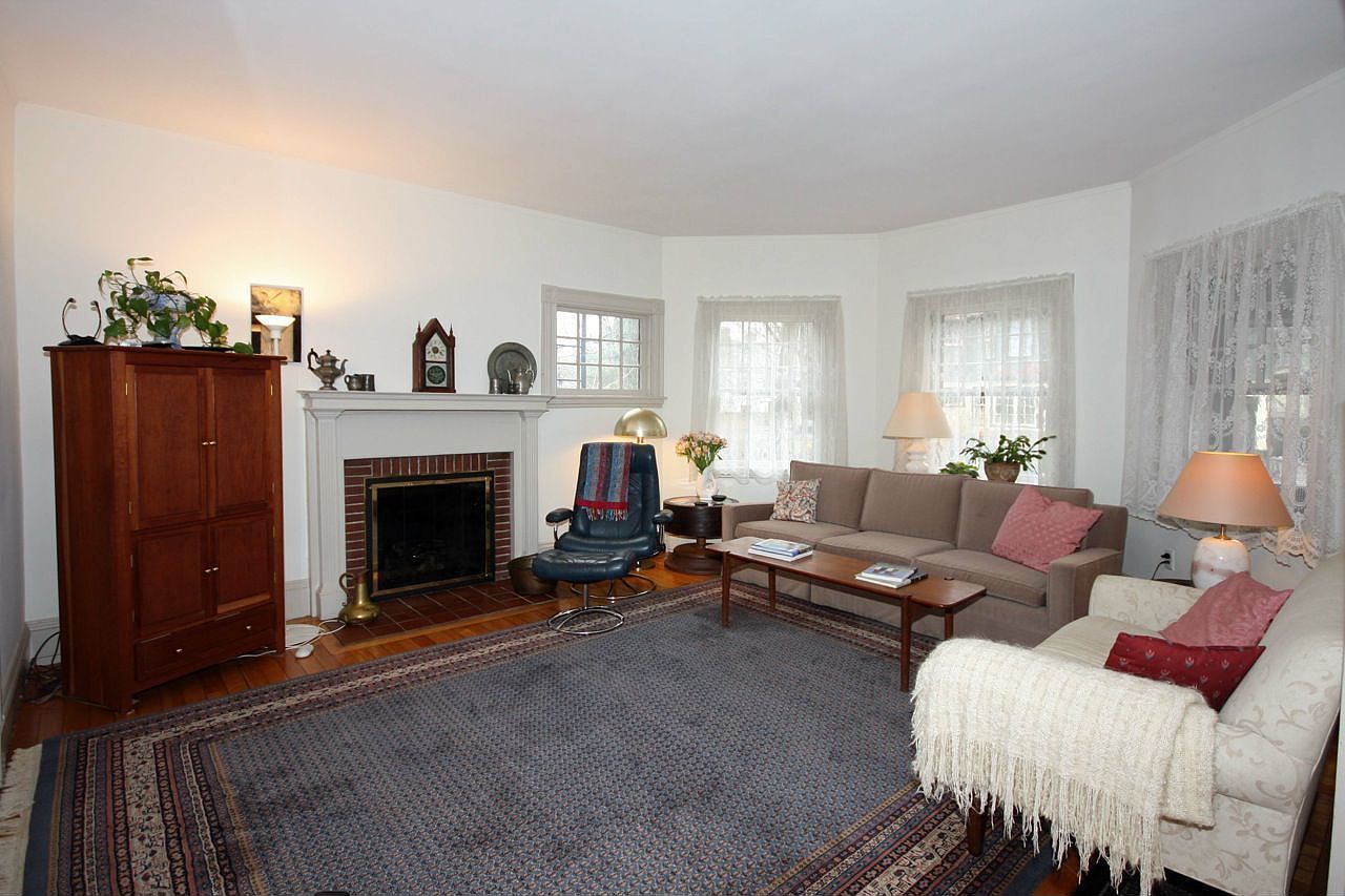 77 Larch Rd, Cambridge, MA 02138 Zillow