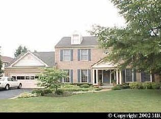 11204 Birmingham Ct, Great Falls, VA 22066