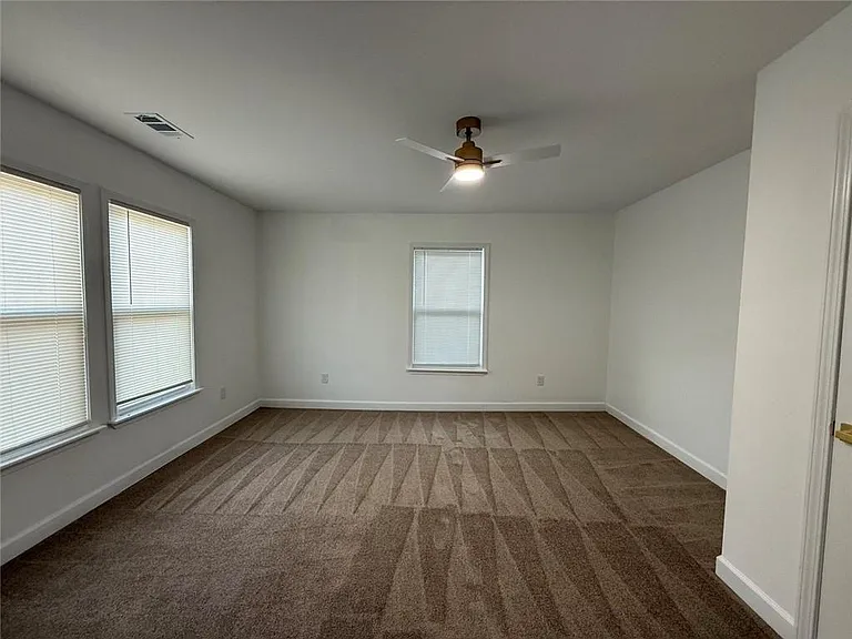 1040 Palmetto Ave SW — Photo 13