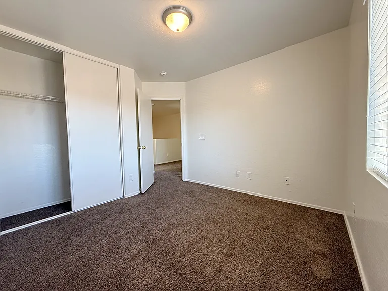 6036 W Wood St — Photo 37