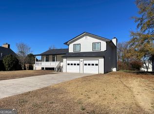 235 Deerfield Dr, Jonesboro, GA 30238