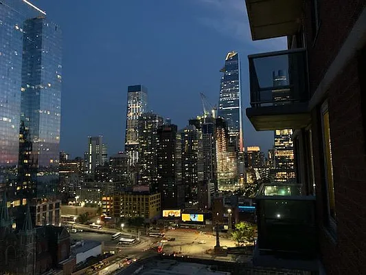 Rented by Corcoran | media 18