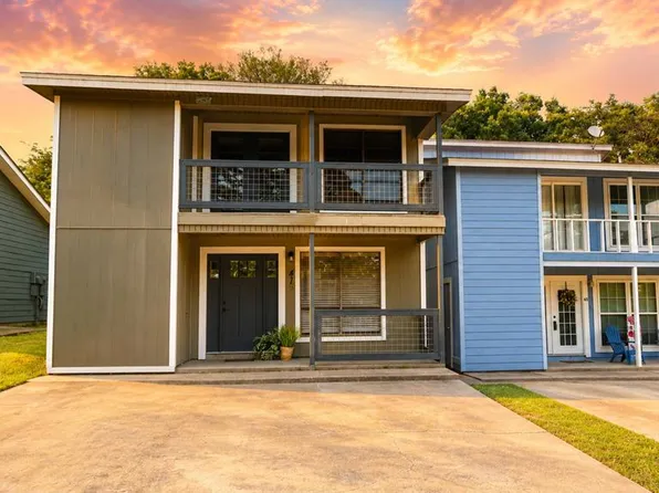 41 Harbour Row Dr, Coldspring, TX 77331