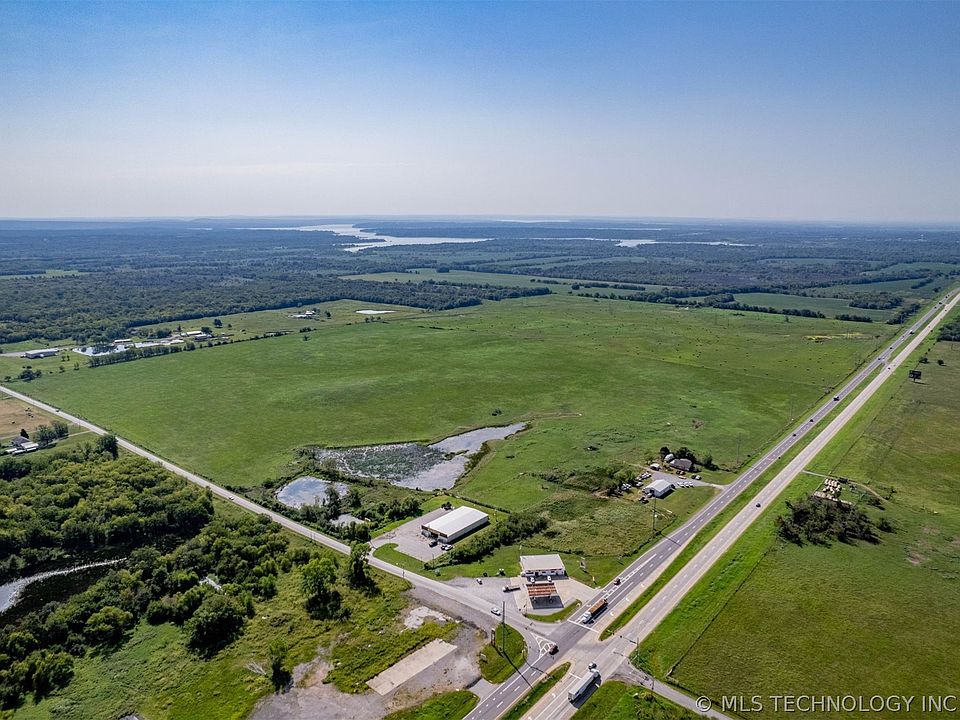 1st image of 1 White Horn Cove Rd
