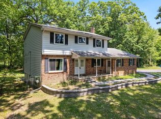 6670 Elizabeth Lake Rd, Waterford, MI 48327