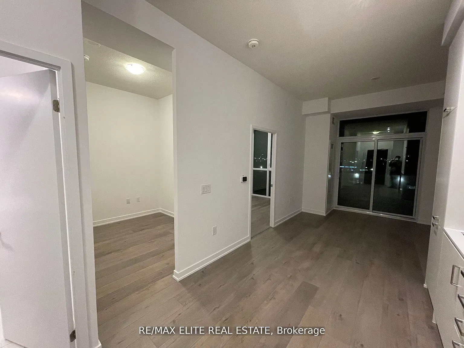 2 bed, $2,000 — Photo 3
