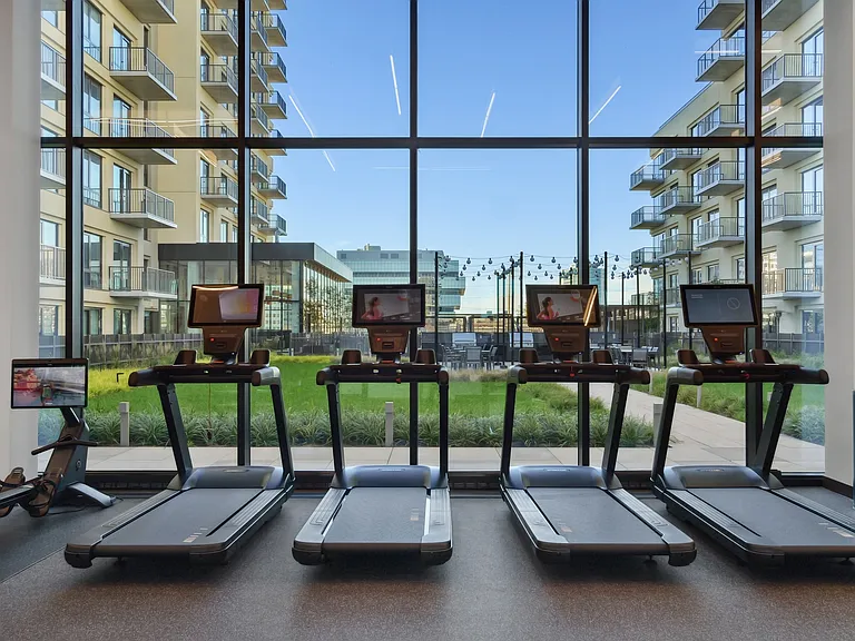 18 Dock Apartments — Photo 47