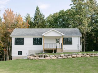 555 River Rd, Lebanon, ME 04027