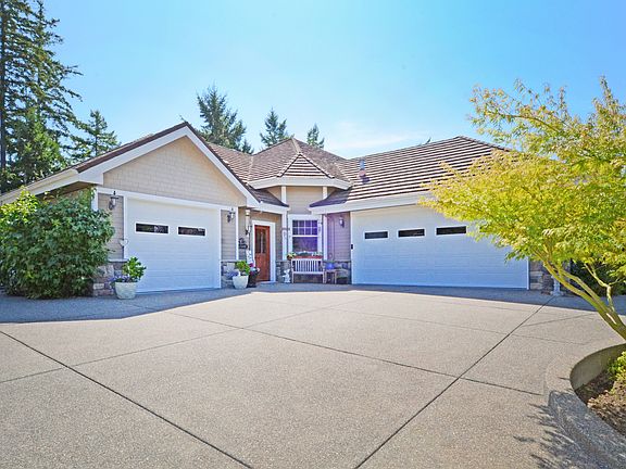 3rd image of 13402 Graywolf Pl NE