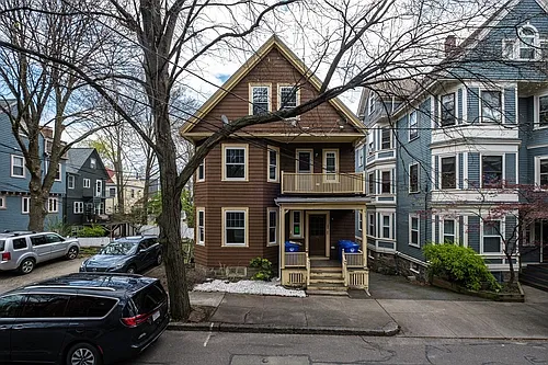 39 Perry St #1 Photo 1