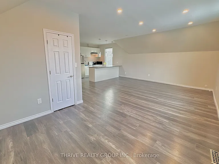 119 McClary Ave #UPPER — Photo 11
