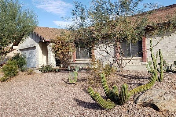 2nd image of 2011 S Henkel Cir