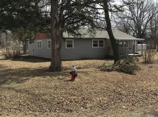 932 North Pne, Eureka, KS 67045