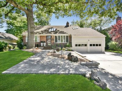 5 Olive Ct, Rockville Centre, NY, 11570