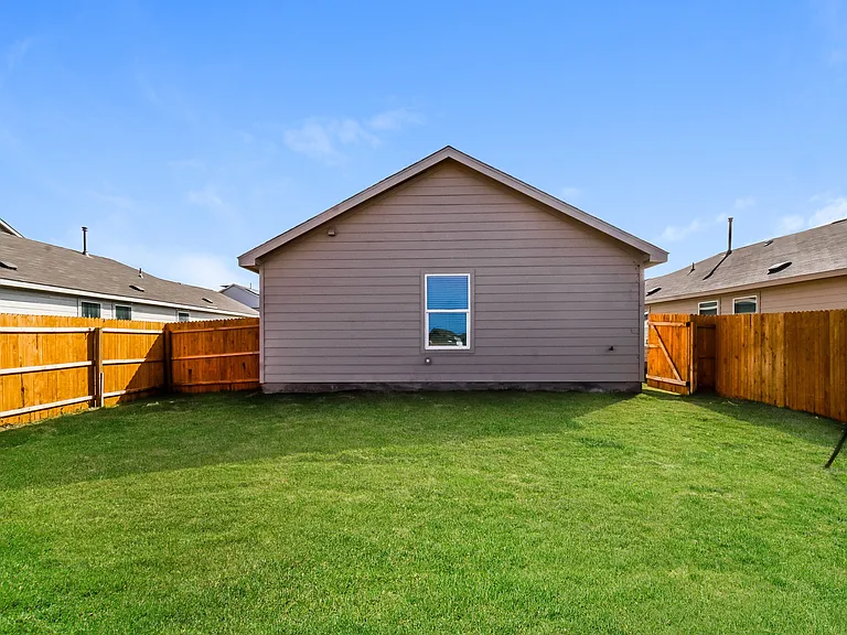 435 Filibusters Trl — Photo 16