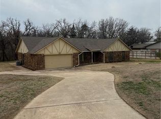 1416 W Shelly Ln, Edmond, OK 73034