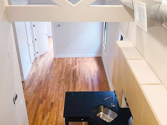 4th image of 152 Boyd Ave APT 3D