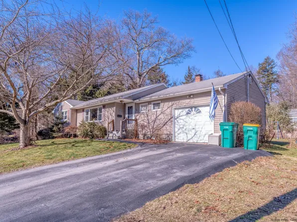 40 Edith Avenue, Saugerties, NY 12477