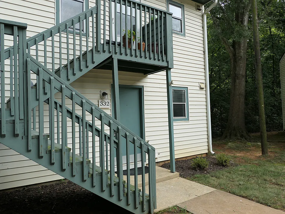 332 Ashley Forest Rd