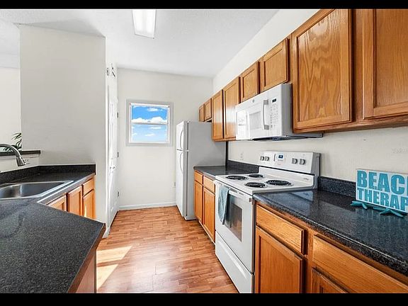 4th image of 4802 51st St W #0