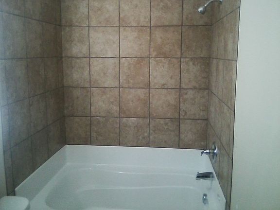 3rd image of 1636 Buffett Cir