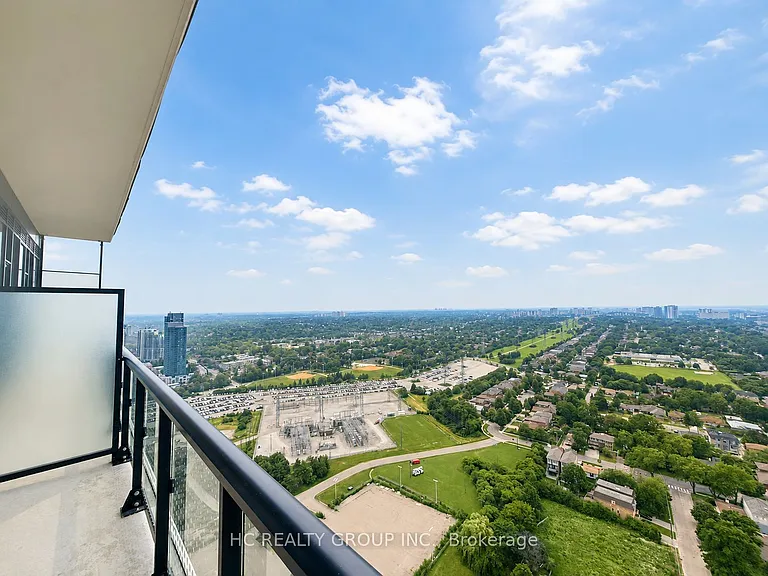 5858 Yonge St #Penthouse 25 — Photo 22