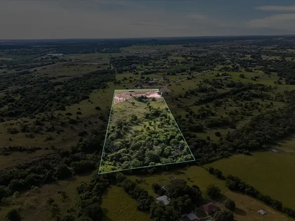 7901 Whispering Meadows Rd, Joshua, TX 76058