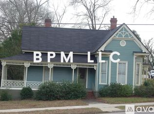 609 Vernon St #B, Lagrange, GA 30240