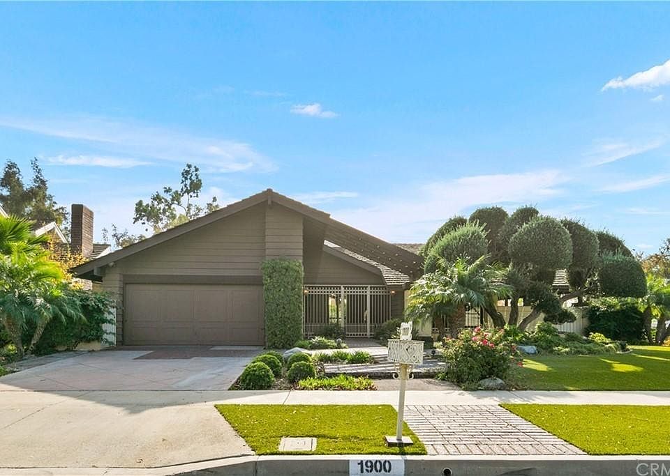 1st image of 1900 Alto Ln