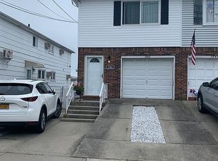 1040 Rensselaer Ave, Staten Island, NY 10309